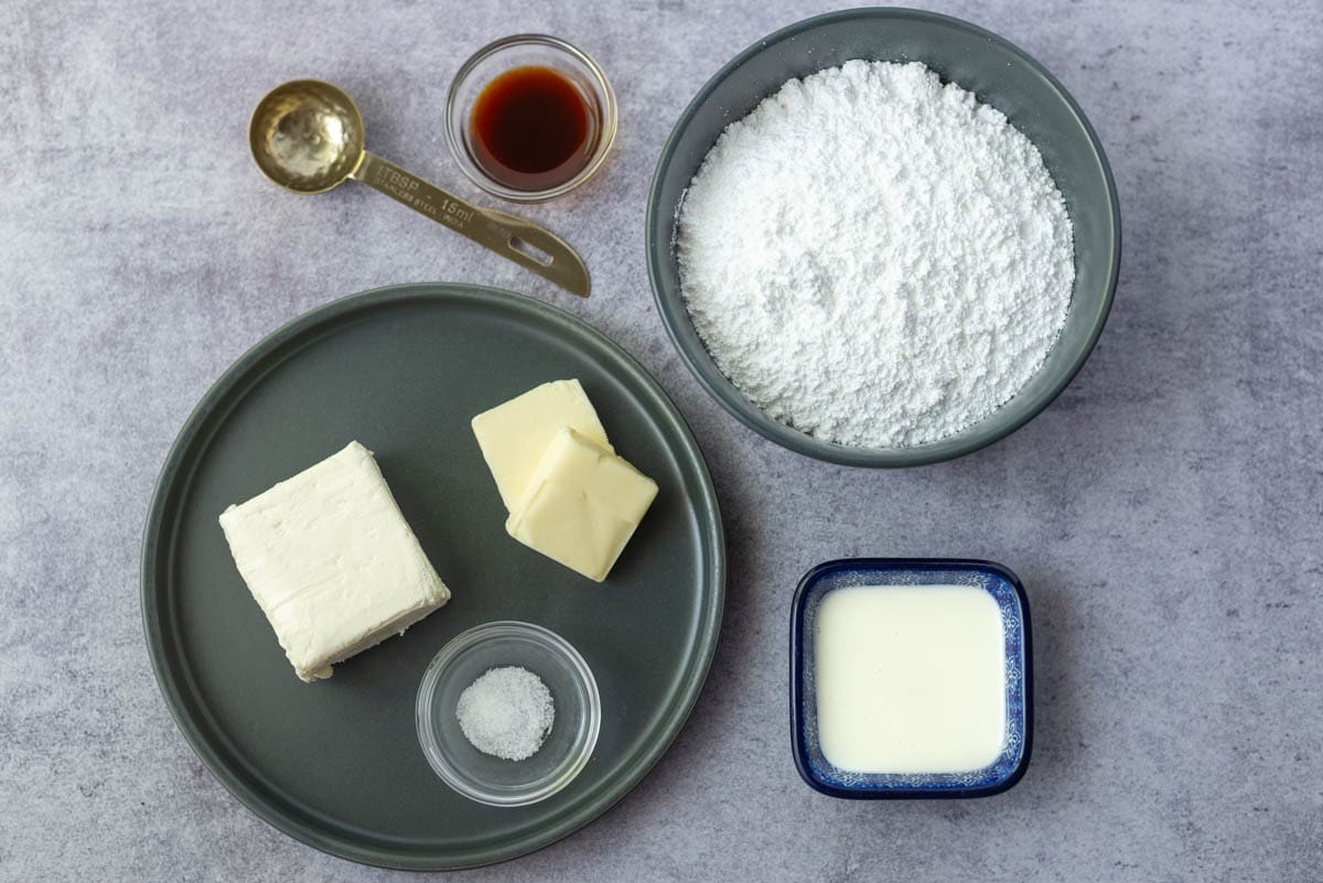 Ingredients for cinnamon rolls frosting