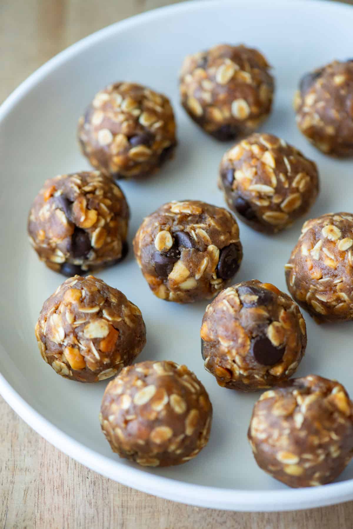 Overhead view of no bake peanut butter balls on a serving plate